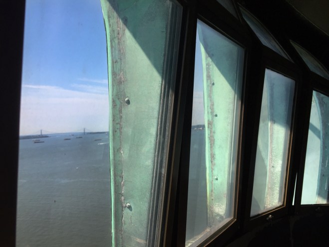 As janelinhas da coroa da Estátua da Liberdade