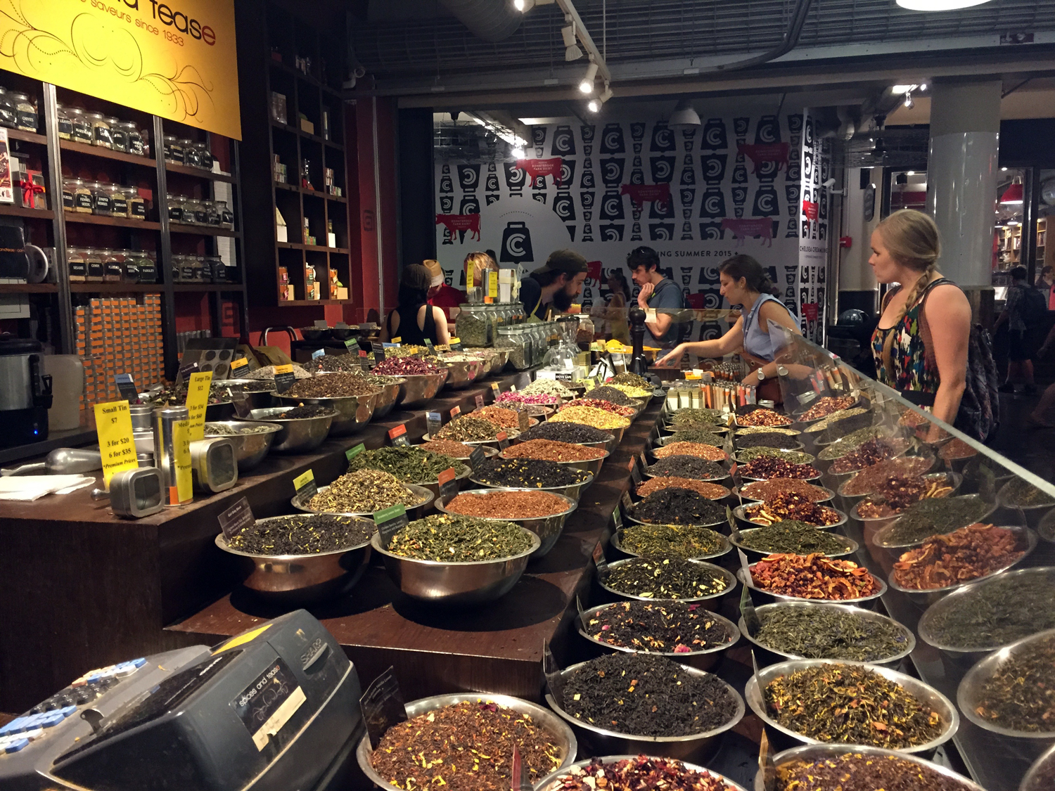 Temperos e chás vendidos à granel no Chelsea Market