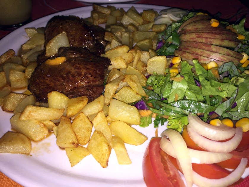 Filé Mignon com Manteiga Café de Paris