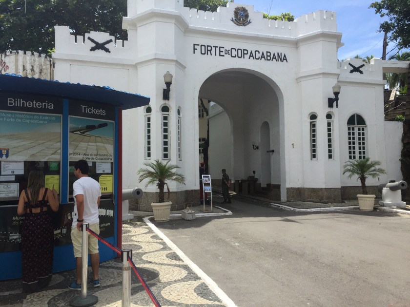 Bilheteria e portal de entrada do Forte de Copacabana