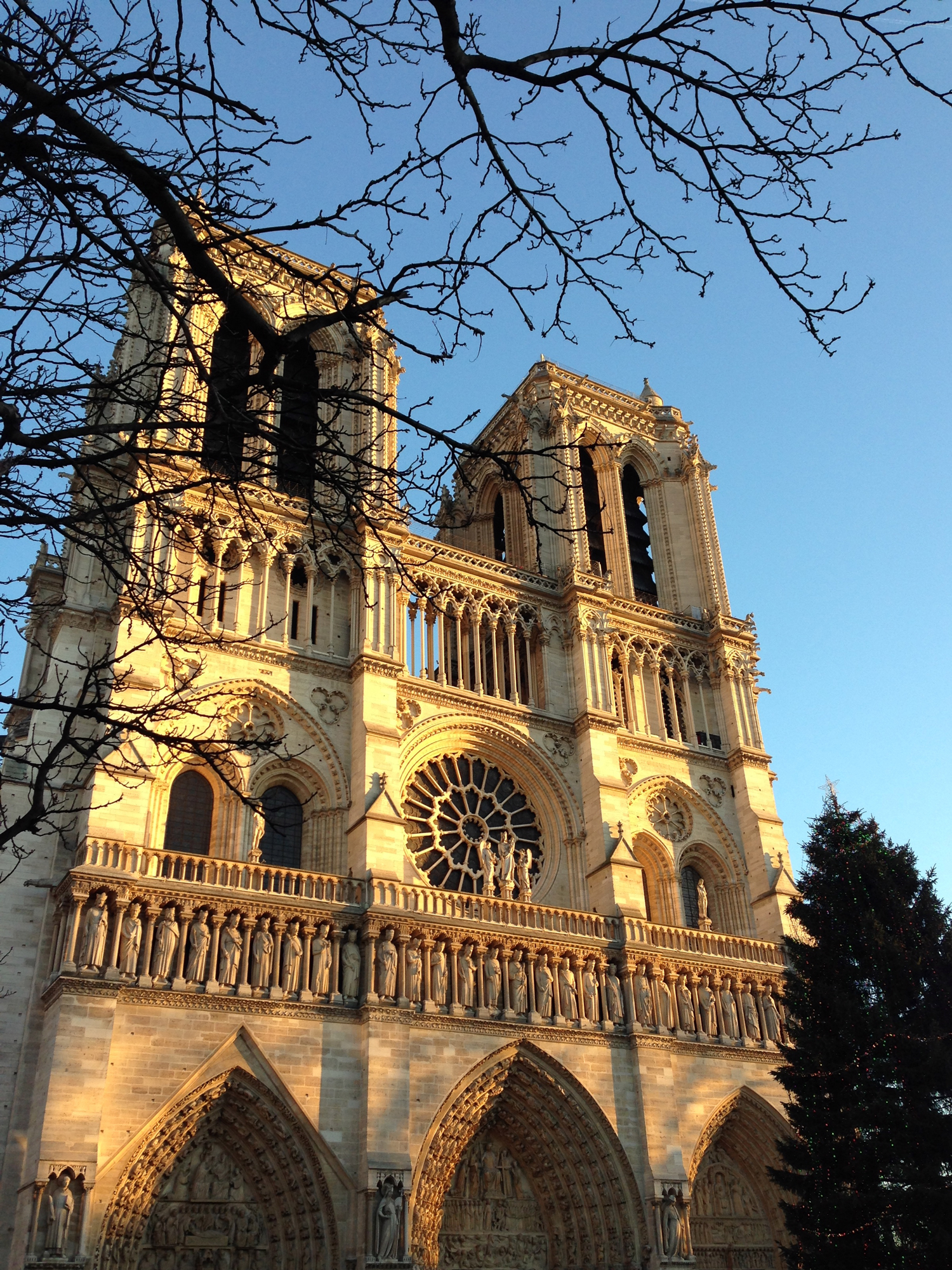 Fachada da Cathédrale Notre-Dame de Paris