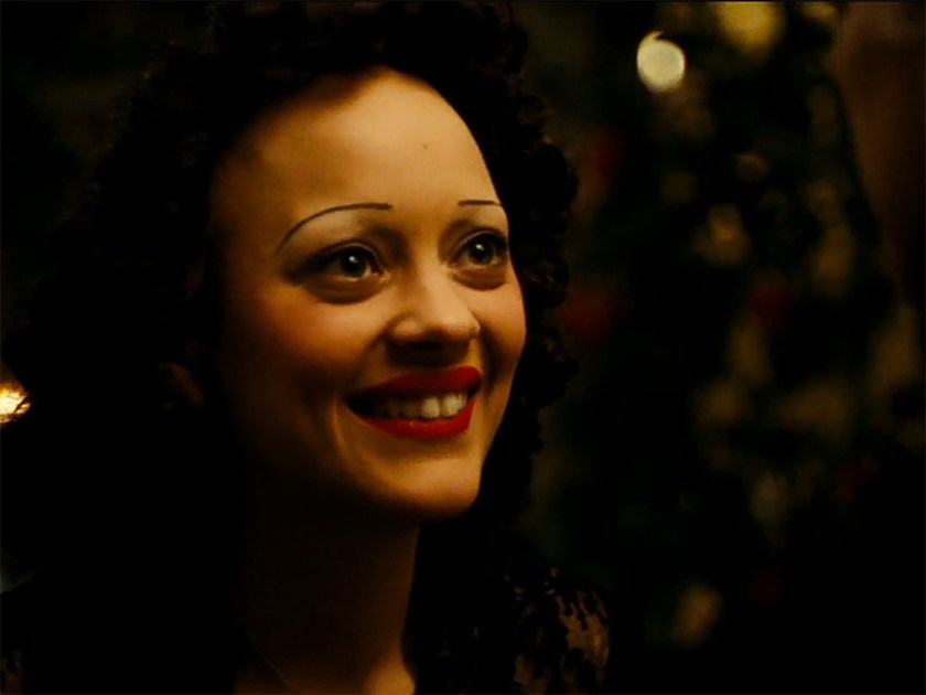 Édith Piaf no filme biográfico La Môme