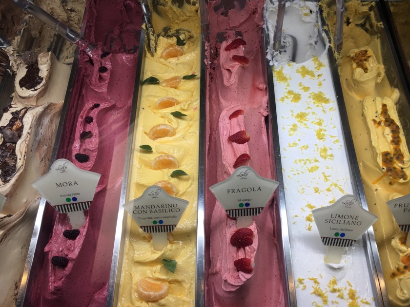 Sabores de frutas do Lullo Gelato