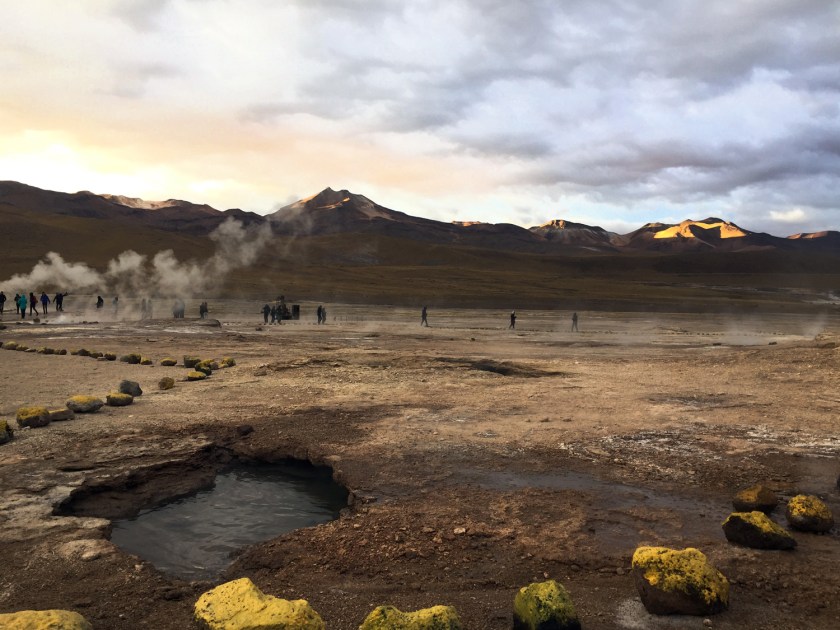 Pedras marcam até onde você pode andar