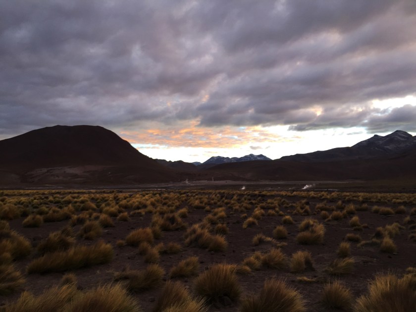 Nascer do sol em El Tatio