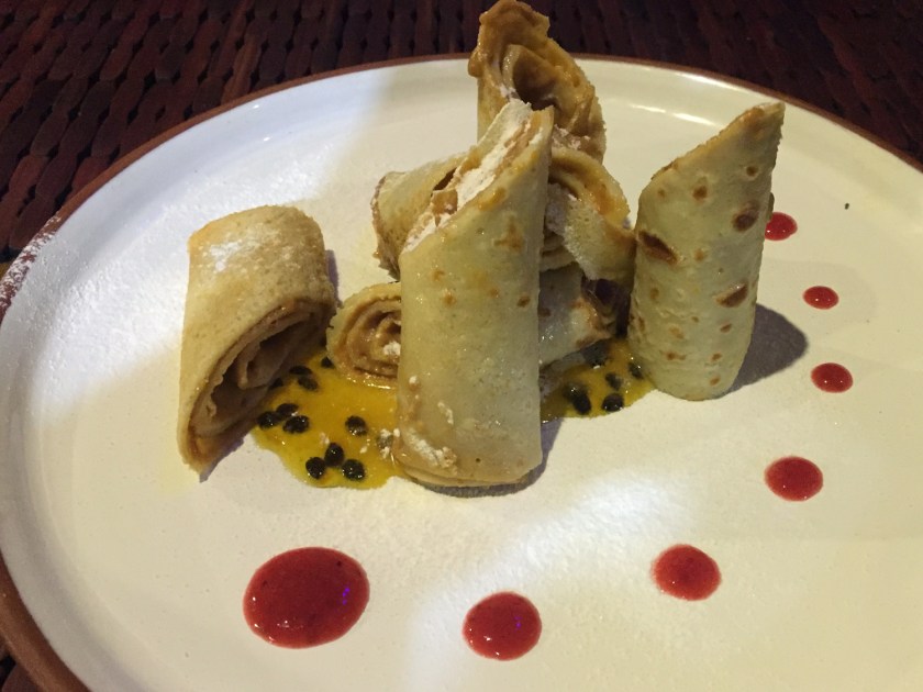 Panqueca com doce de leite