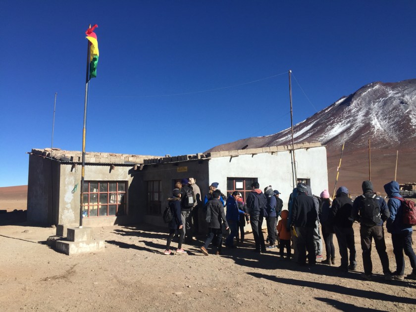 Fila para entrada na Bolívia