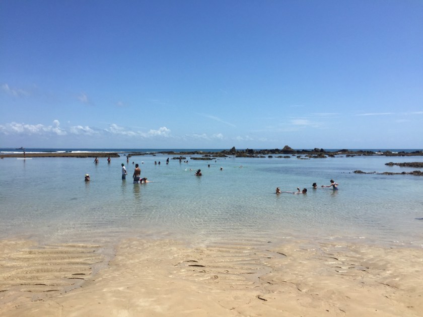Relaxando nas piscinas naturais