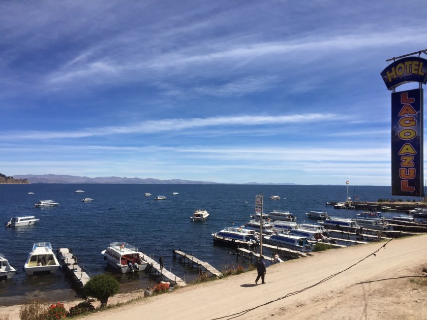Localização em frente ao Titicaca
