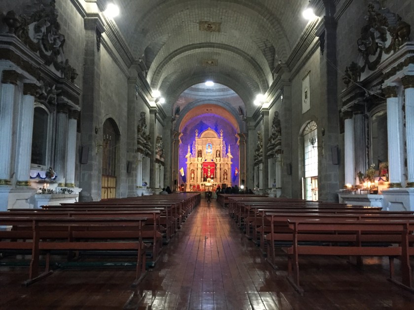 Interior da Catedral Basilica Menor de Puno