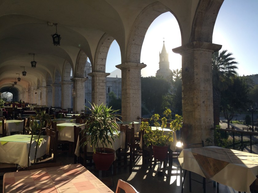 Varanda com vista da Plaza de Armas