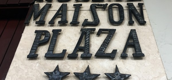 Hostal Maison Plaza