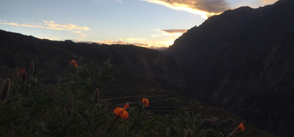Pôr-do-sol no Cañon del Colca