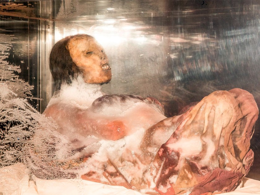 Juanita congelada no museu