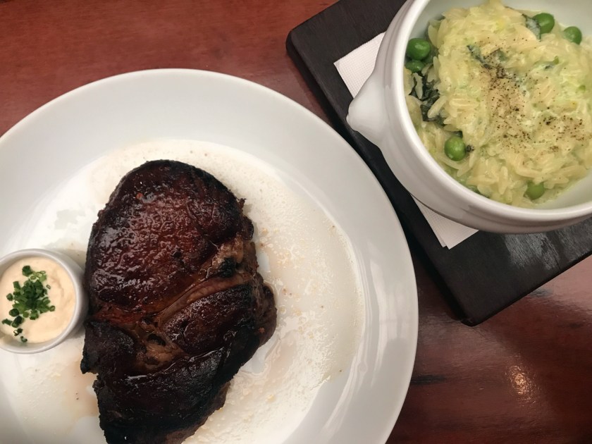 Ojo de bife e riso pastina