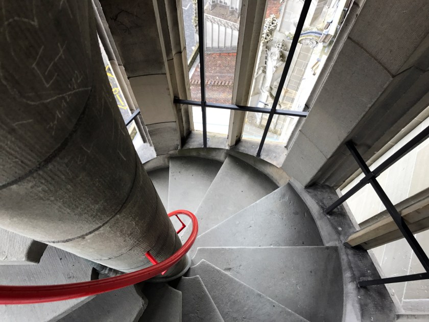 Escada em espiral da torre