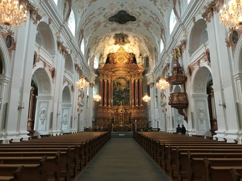 Interior da Jesuitenkirche