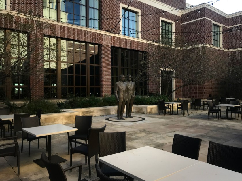 Courtyard Café