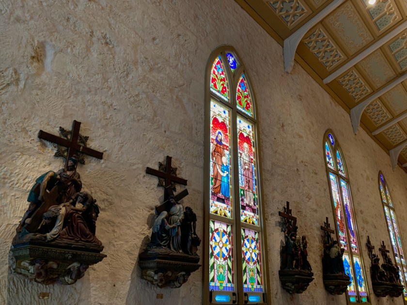 Vitrais e crucificação