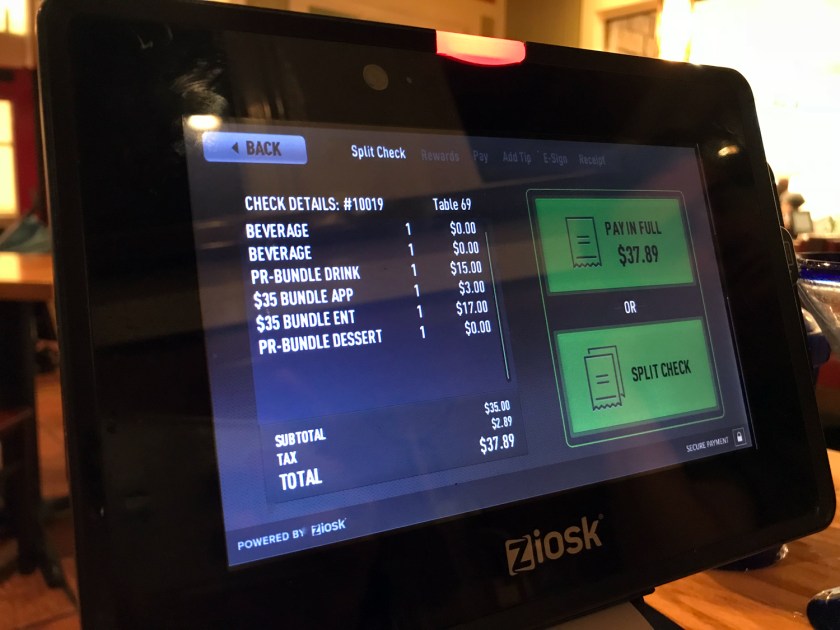 Conta e pagamento na mesa