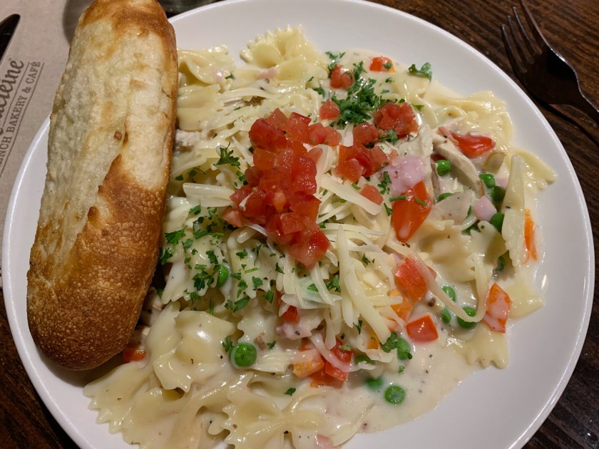 Chicken cordon bleu pasta