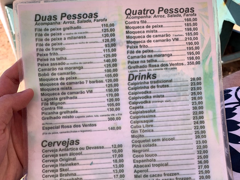 Cardápio de refeições e drinks