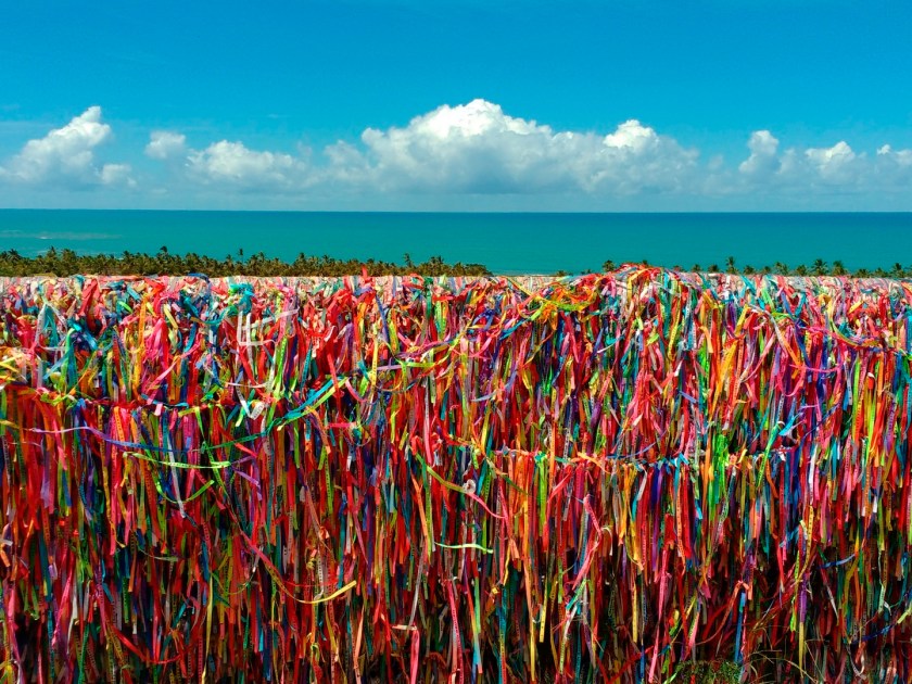 Fitas de santos no mirante