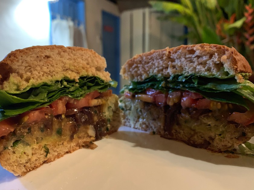 Hambúrguer de quinoa picante