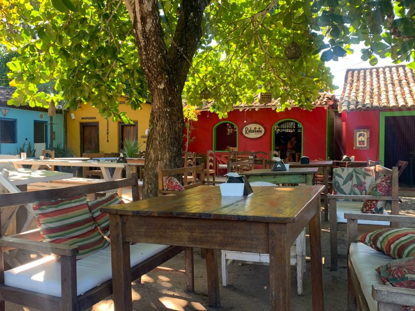 Mesas na área externa