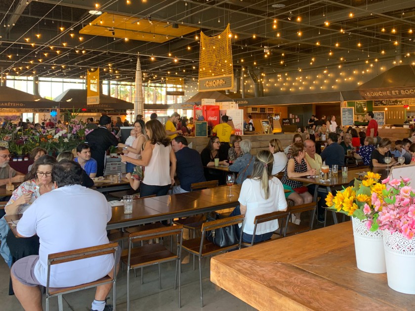 Ambiente interno do mercado