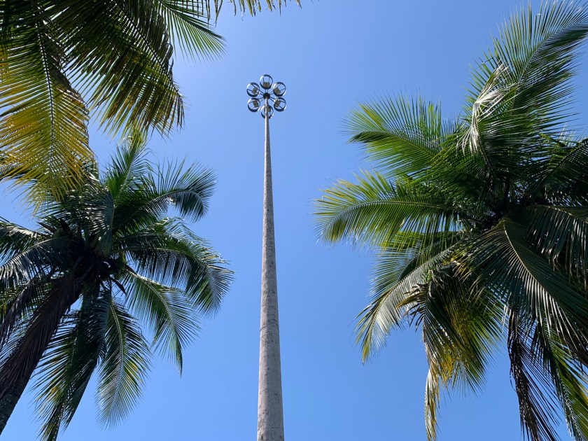 Poste de iluminação