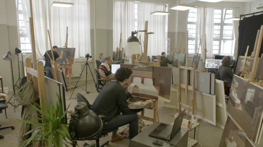 Artistas trabalham na produção