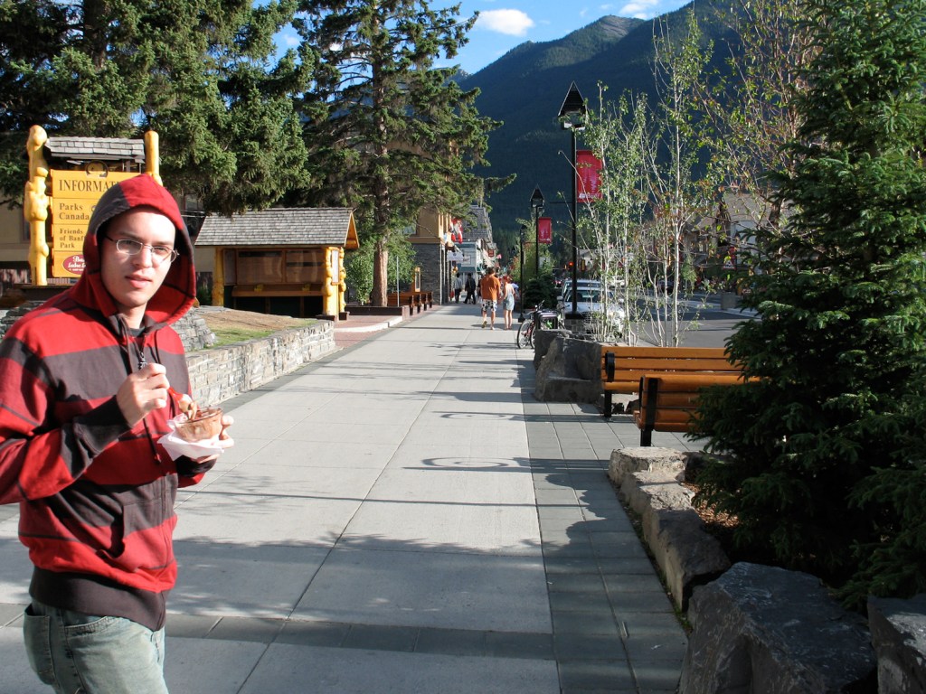 Passeio pela avenida principal