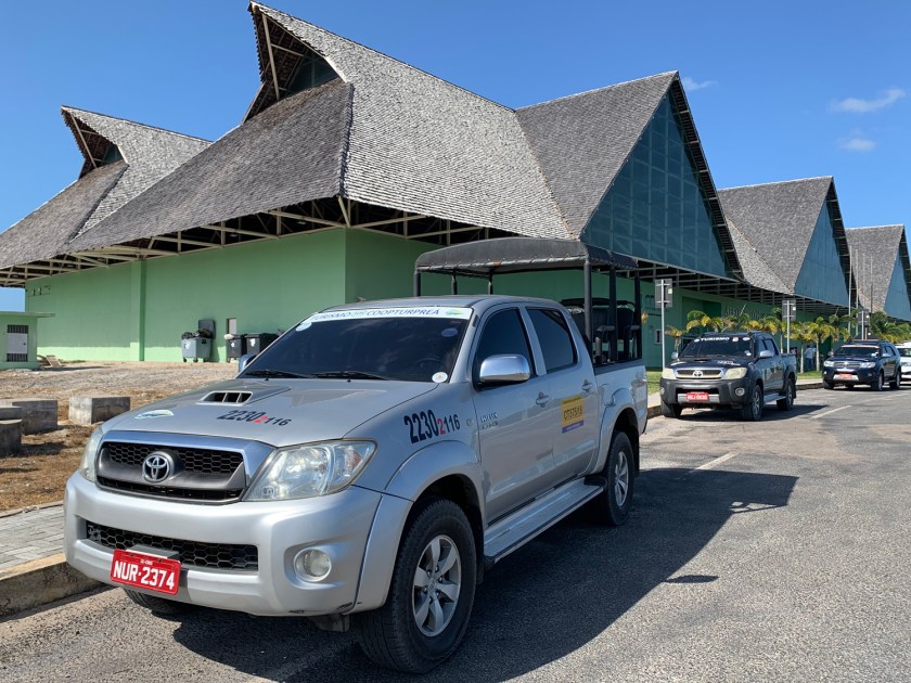 Transfers esperando no aeroporto