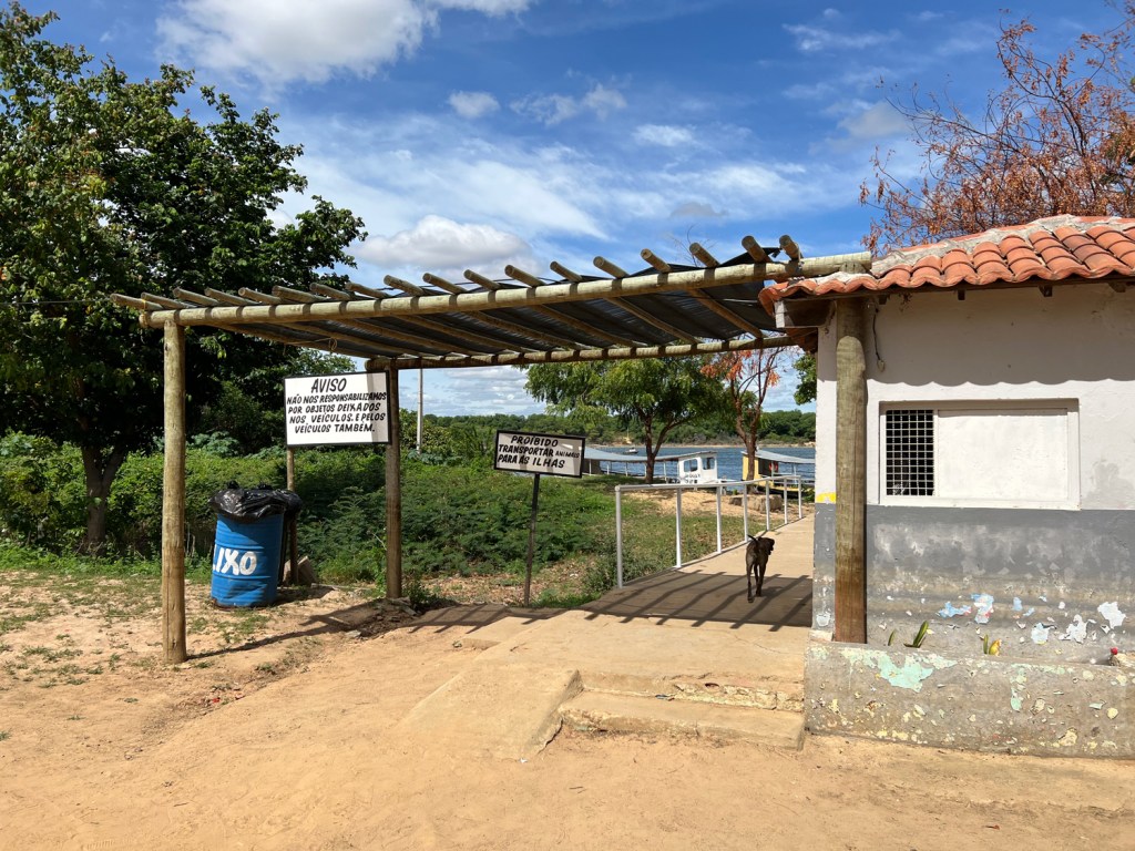 Travessia do Almizão