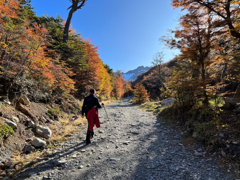 Trilha pelas montanhas