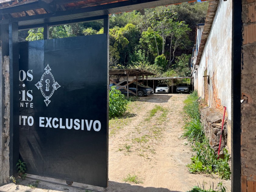 Estacionamento gratuito