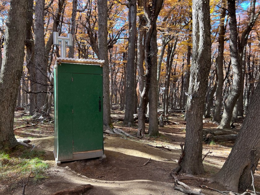 Banheiro do acampamento