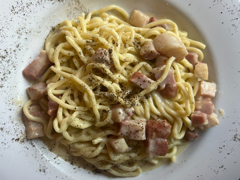 Spaghetti a la carbonara