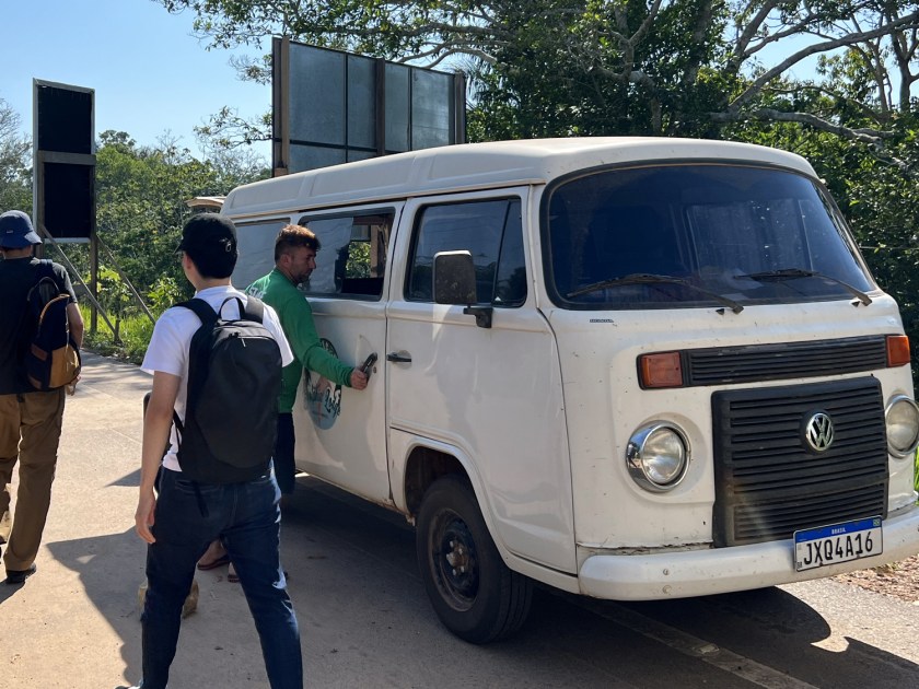 Parte terrestre de kombi