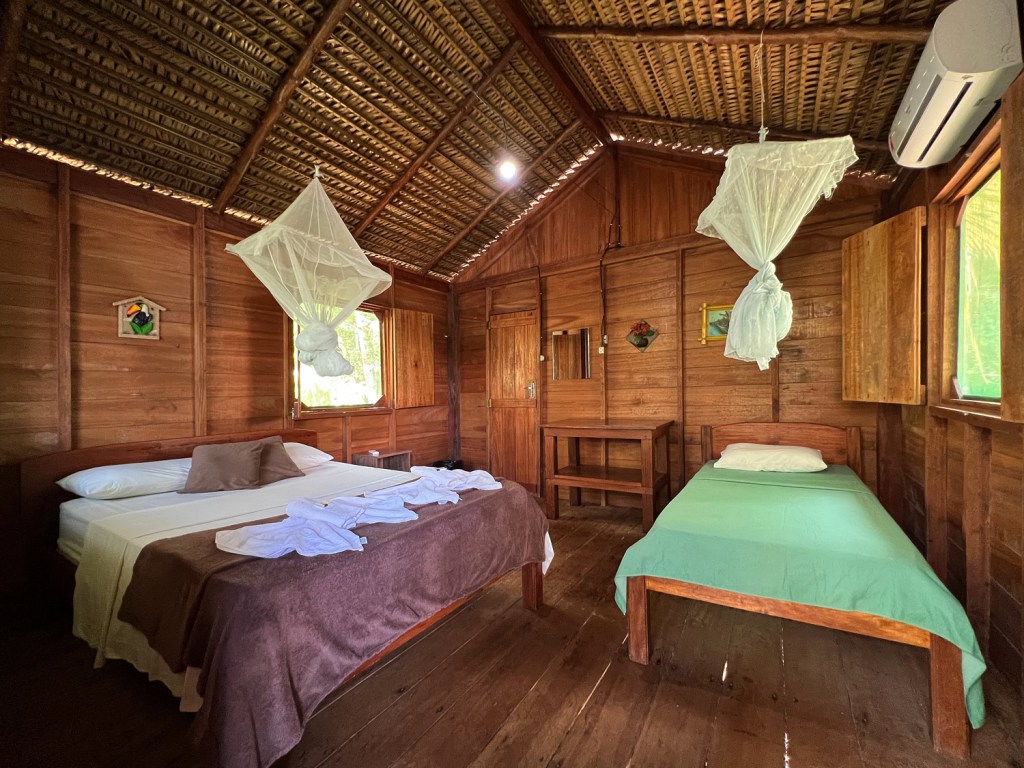 Quarto com ar-condicionado