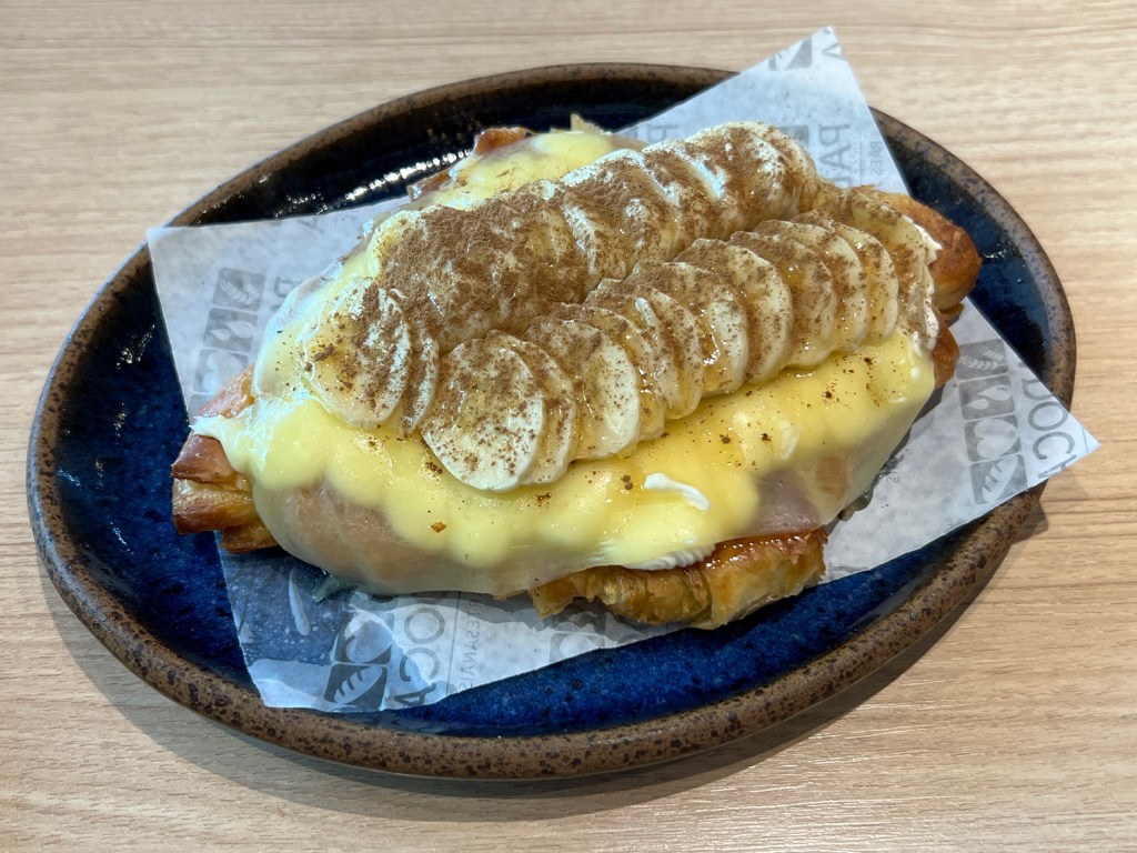 Croissant de banana e mel